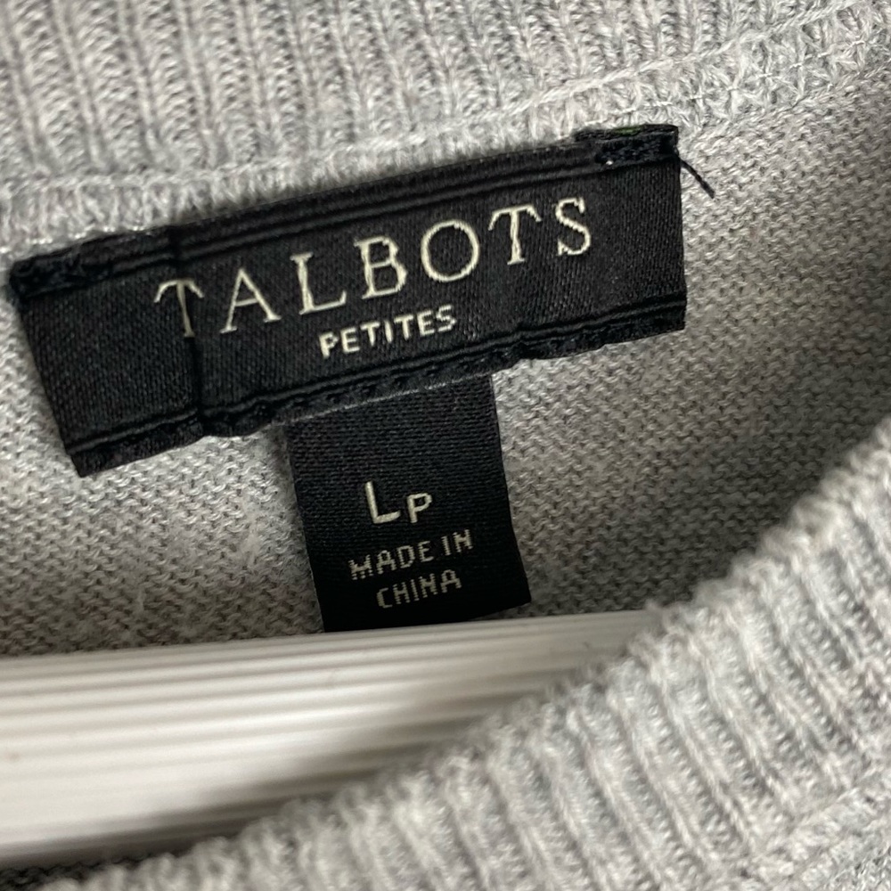 Classic Casual grey Talbots pullover size petite Large - Picture 4 of 8